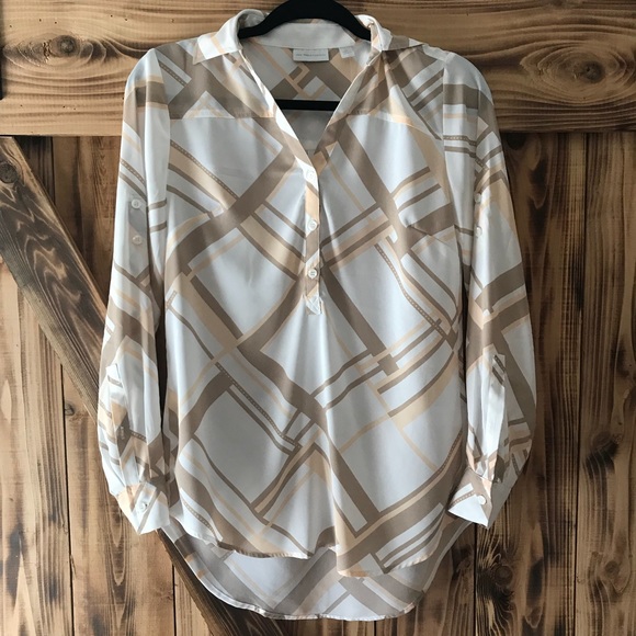 New York & Company Tops - NY & Co Convertible Sleeve Tunic Blouse NWT